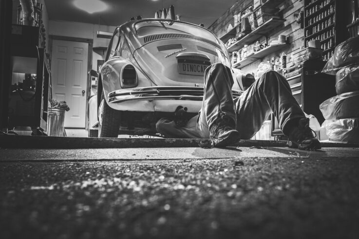 Complete Auto Service center in Gonzales| High-quality auto repair services including brake repairs and tire services at our locations in Lafayette, Gonzales, and nearby areas.